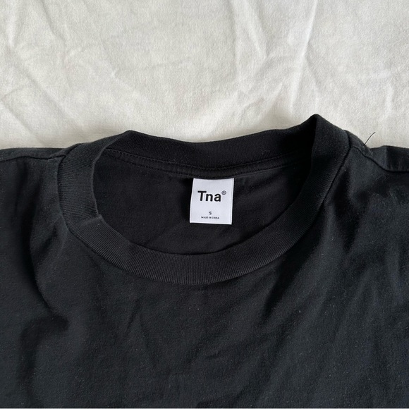 tna black cropped tshirt - Picture 2 of 2